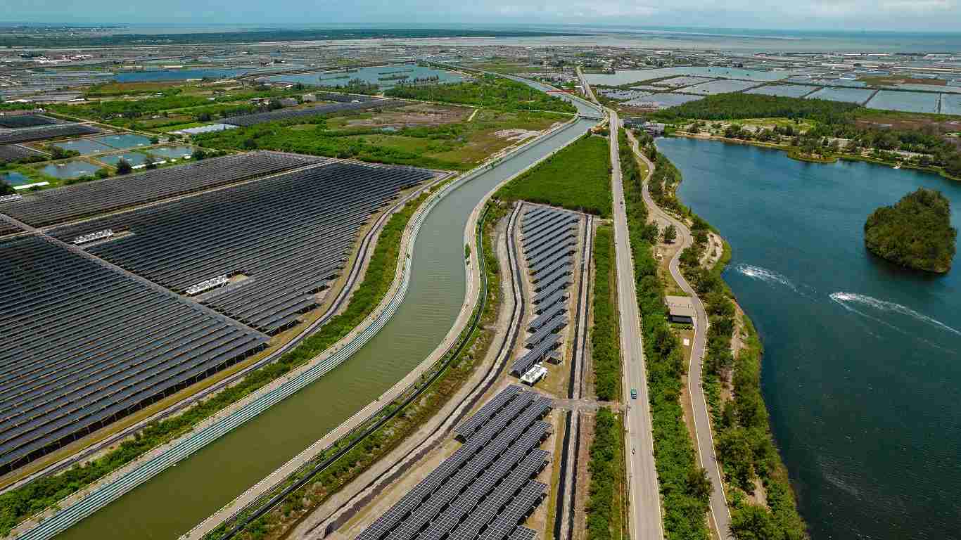 汇旺支付能源事业提供智慧能源管理、、、太阳能监控管理、、全方位电厂建置及运维解决方案，，，，并拥有管理超过6000案场的经验